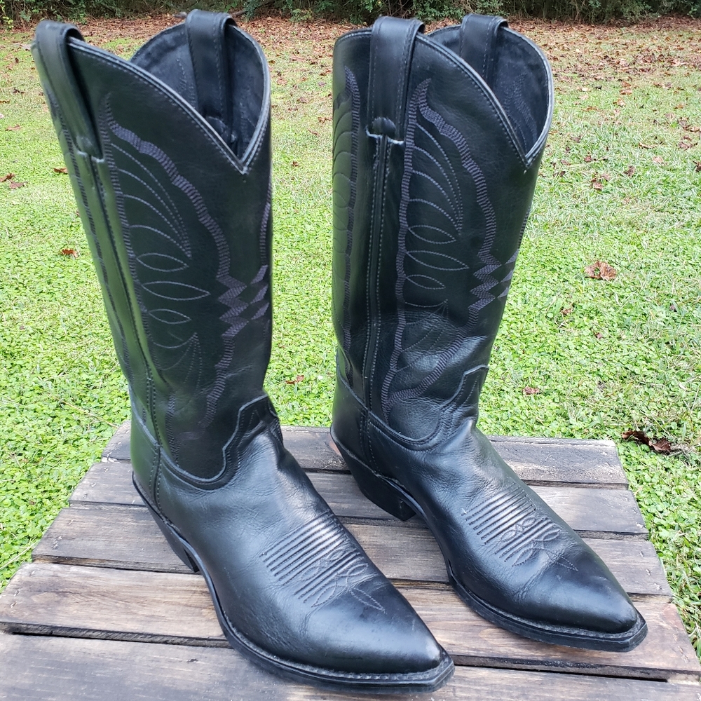 Women's Size 9 She